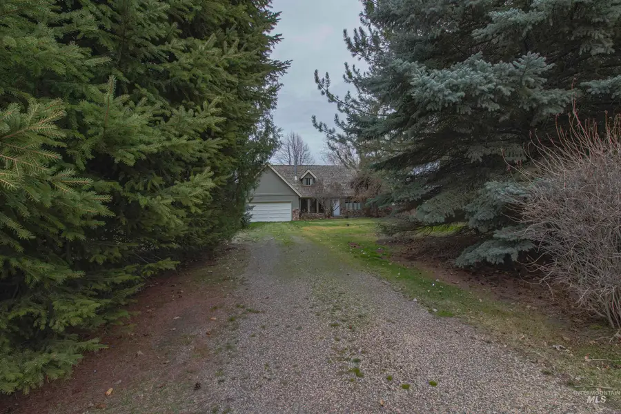 2465 Center Avenue, Payette, ID 83661 - #2