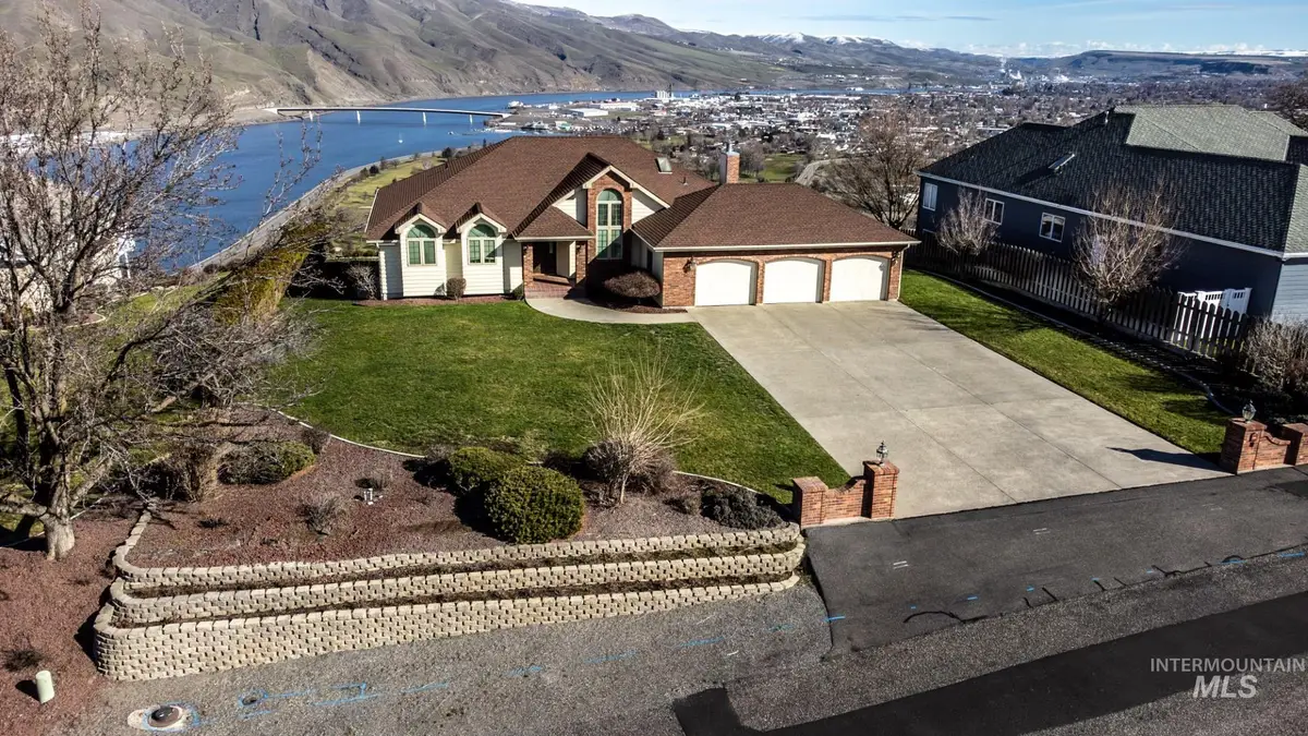 2530 Valleyview Drive, Clarkston, WA 99403 - #1