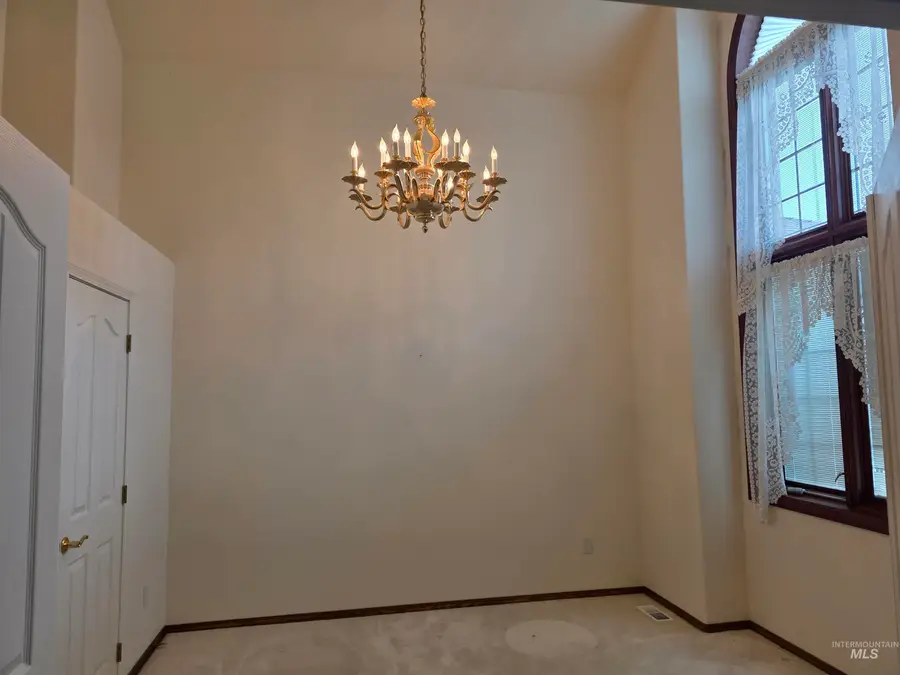 2530 Valleyview Drive, Clarkston, WA 99403 - #3