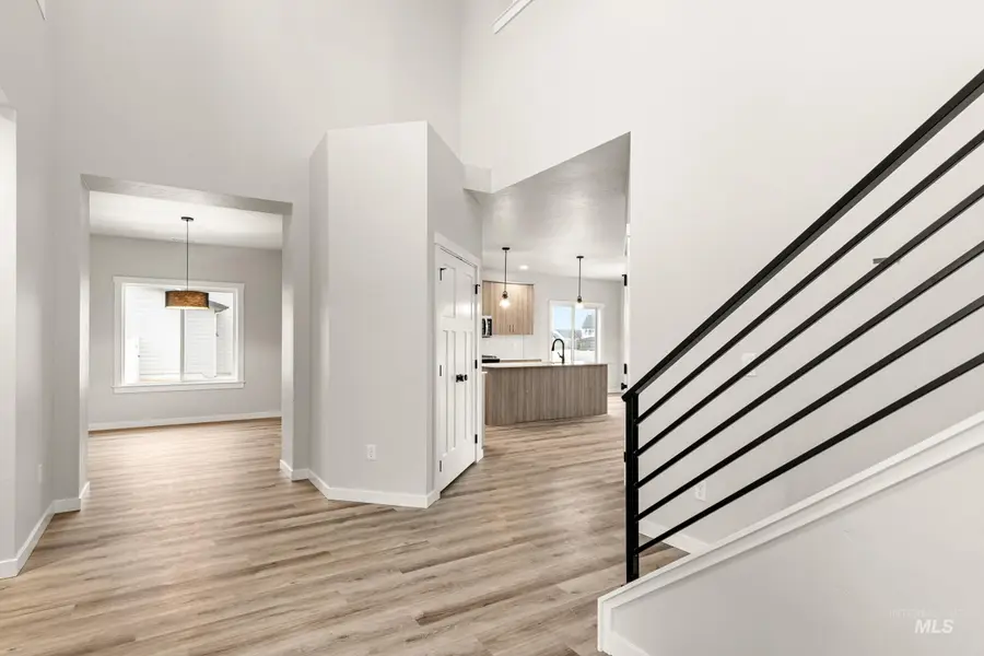 3780 W Amapola Dr, Meridian, ID 83642 - #2