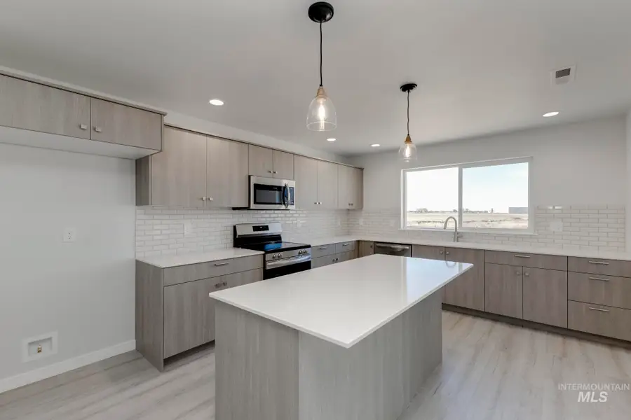 1162 W Cub River Dr, Meridian, ID 83642 - #3