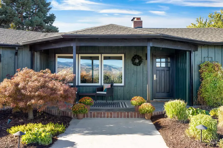 4747 N Mountain View Dr, Boise, ID 83704 - #2