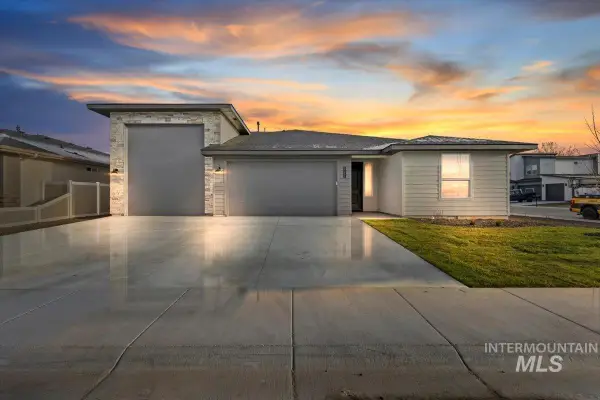 2596 E Jonagold Ct, Emmett, ID 83617