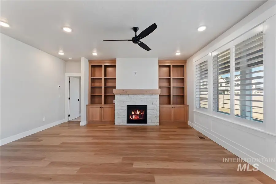 2210 N Buhrstone Ave, Eagle, ID 83616 - #2