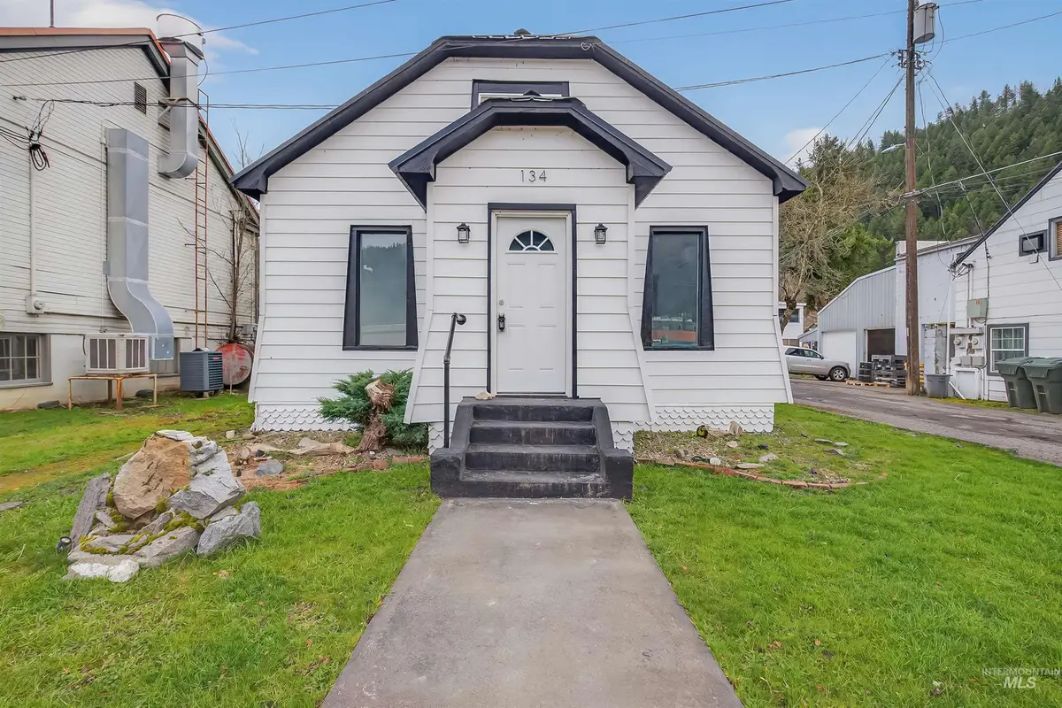 134 S A Street, Orofino, ID 83544 - #1