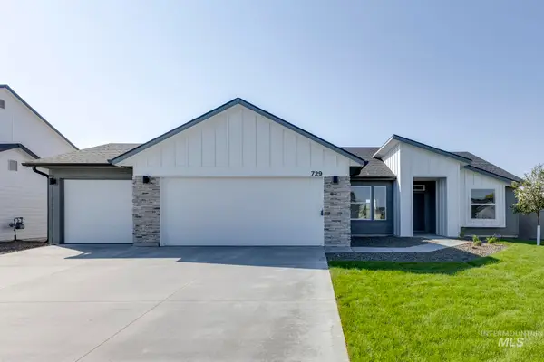 3625 E Jamestown Dr, Nampa, ID 83686