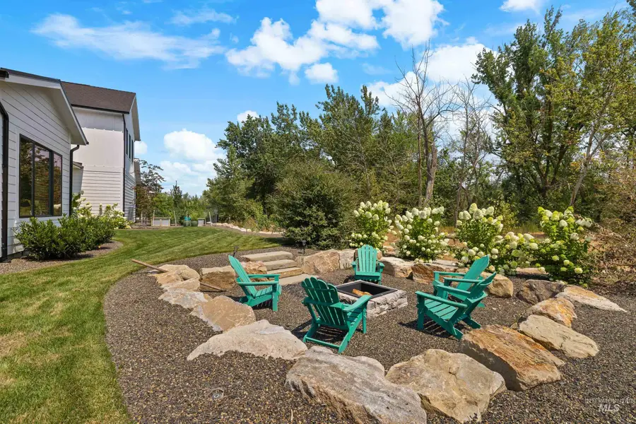 1836 S Riparian Way, Eagle, ID 83616 - #2