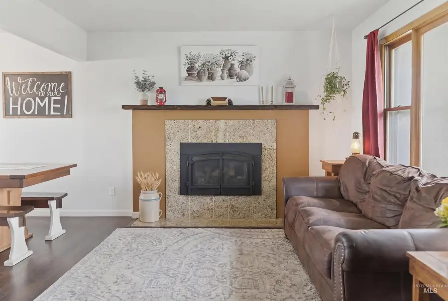 3611 Highway 8, Troy, ID 83871 - #3