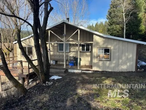 820 Sweeney Hill Rd, Elk City, ID 83525