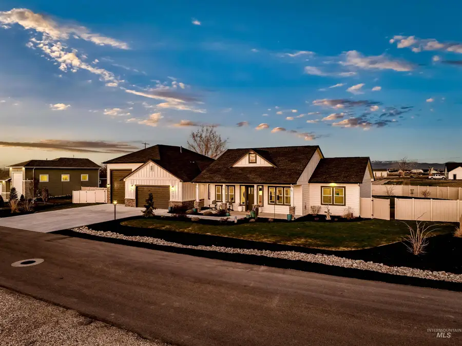 24792 Sienna Glenn, Middleton, ID 83644 - #2