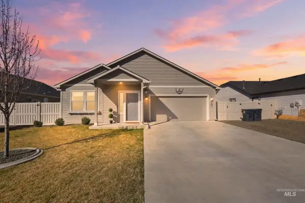 403 Chimney Swift Avenue, Caldwell, ID 83605