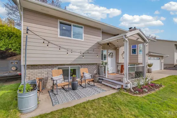 2007 Powers Drive, Lewiston, ID 83501