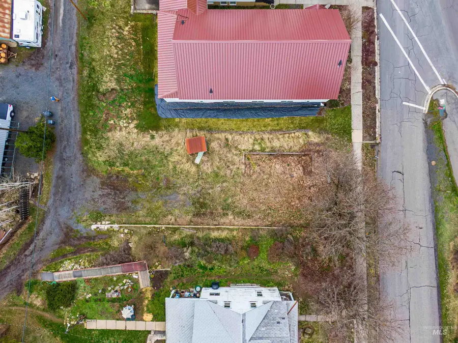 216 S Main Street, Troy, ID 83871 - #2