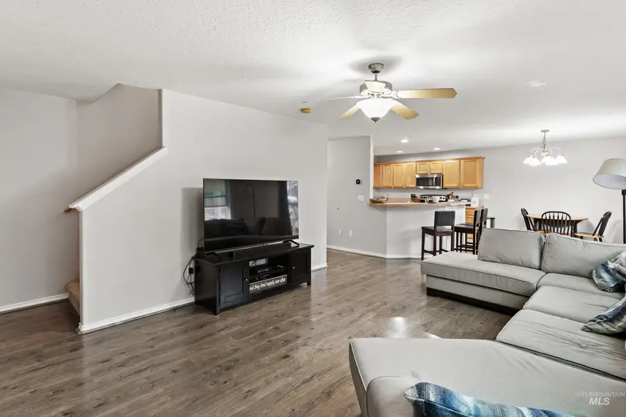 557 E Willow Ridge Ct, Kuna, ID 83634 - #2