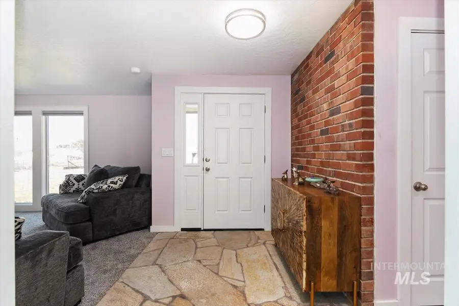 702 N La Cresta Ave, Caldwell, ID 83605 - #3