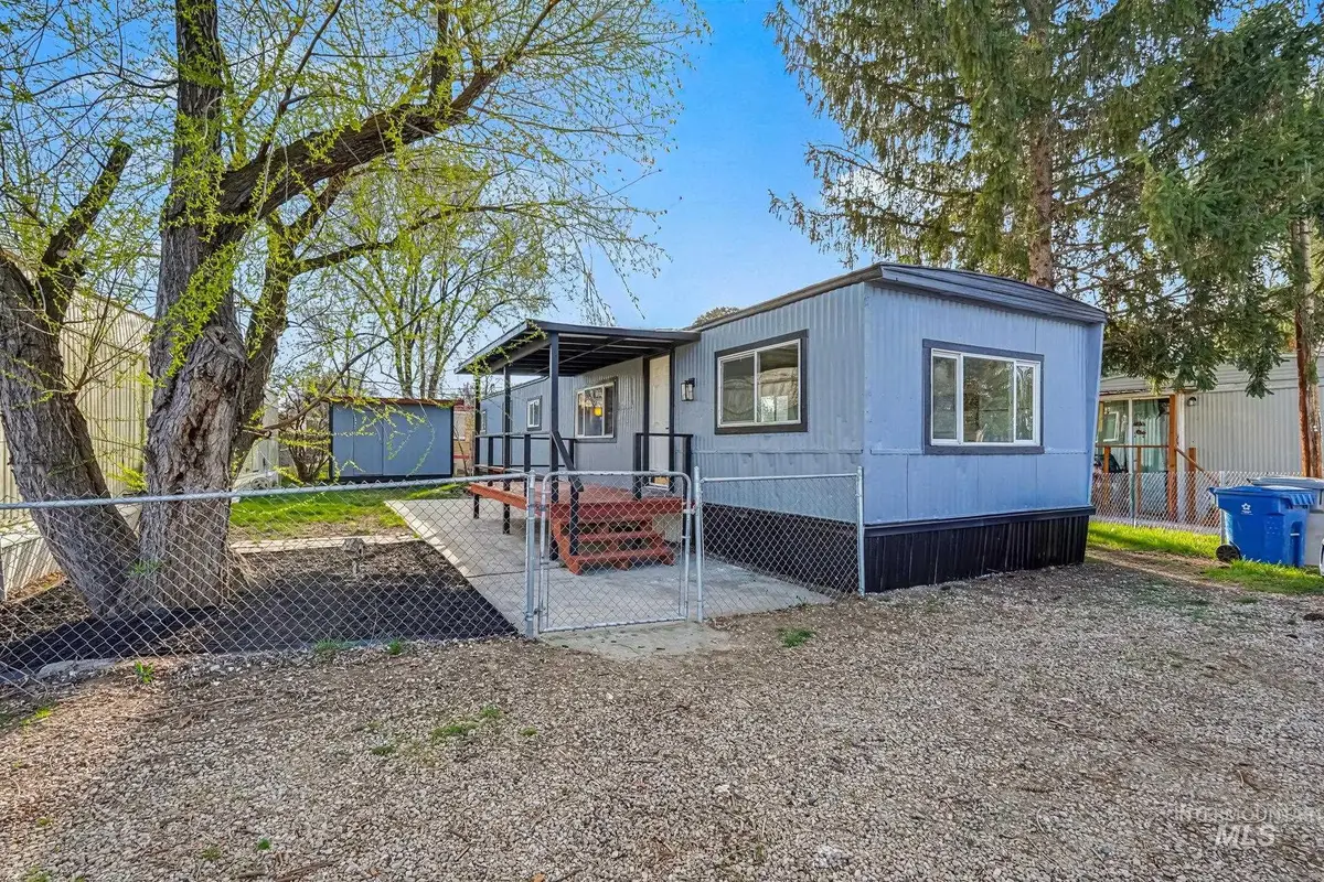 415 E 44th St #9, Garden City, ID 83714 - #1