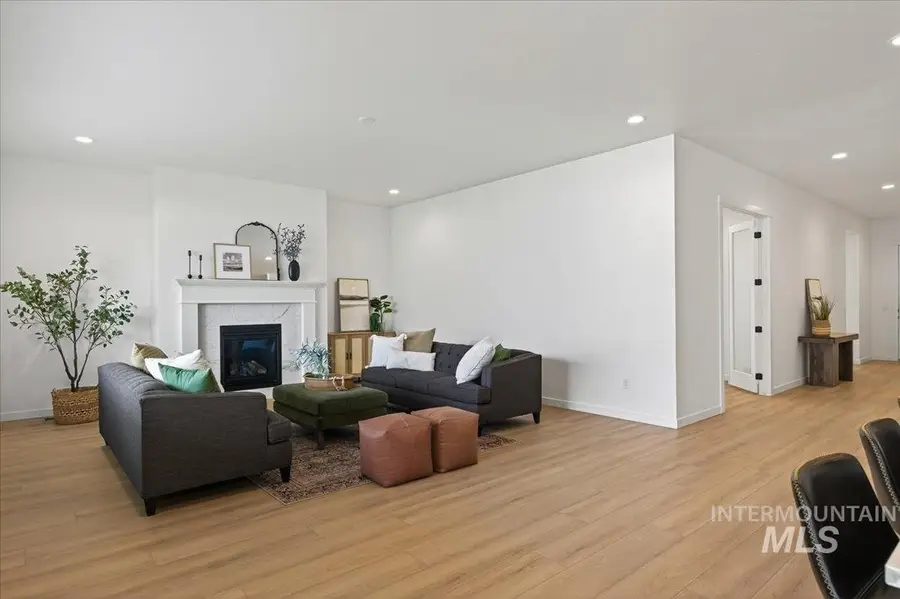 14879 Boatwatch Dr, Caldwell, ID 83607 - #3