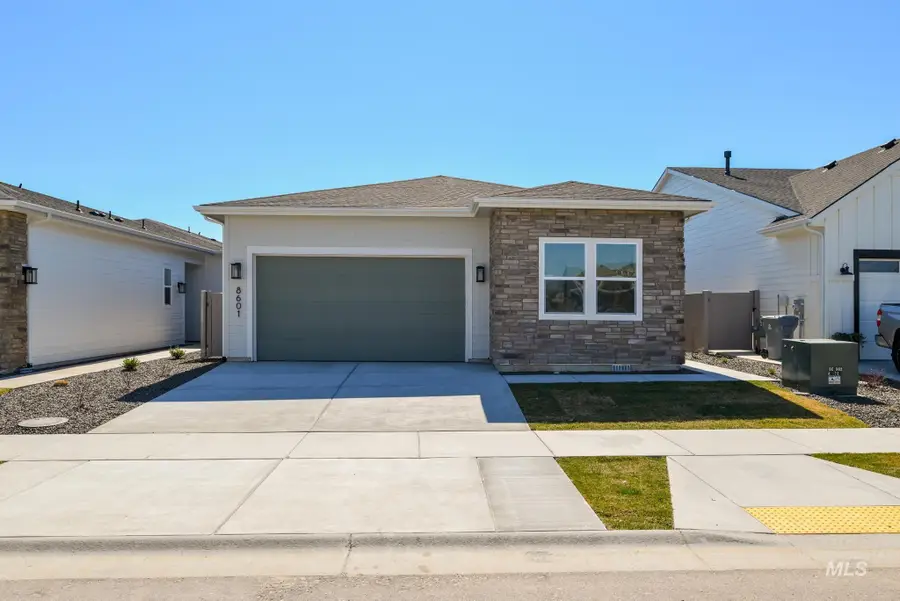 8601 W Stillmore St, Star, ID 83669 - #2