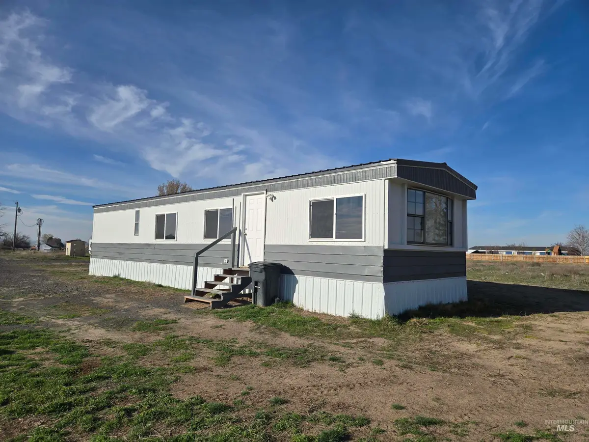 2910 S 1300 E, Hagerman, ID 83332 - #1