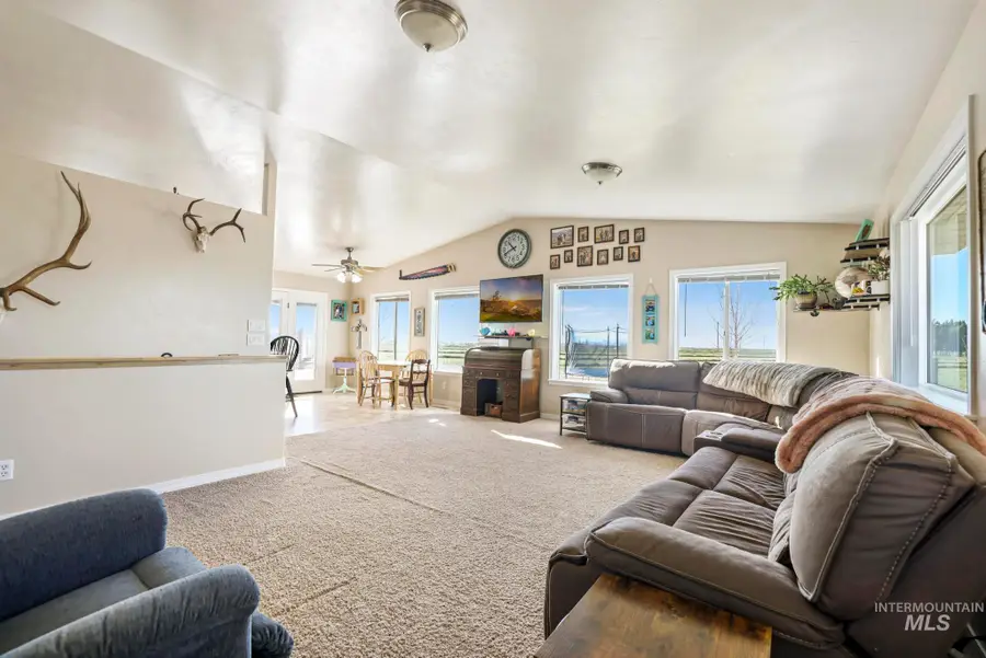 256 E 265 Lane N, Rupert, ID 83350 - #3