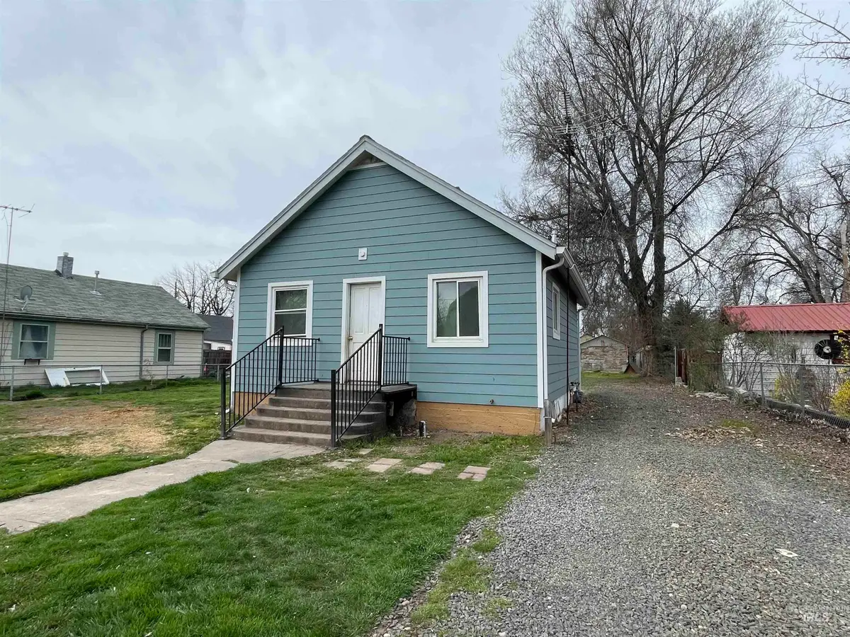 427 N 11th Street, Payette, ID 83661 - #1