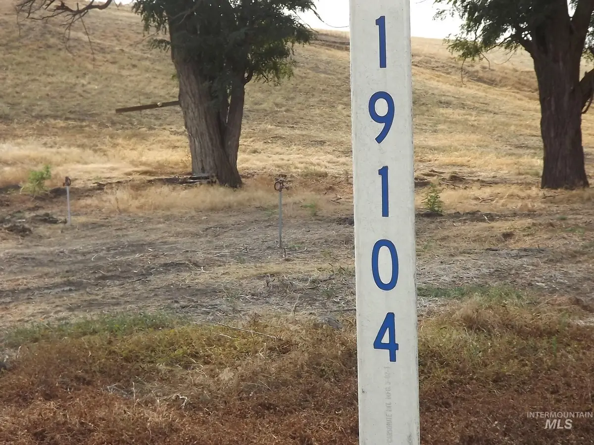 19104 Webb Road, Lewiston, ID 83501 - #1