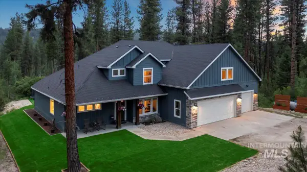 11 Cresent Cir, Idaho City, ID 83631