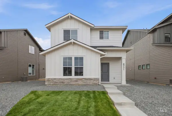 6771 W Fairy Falls Dr, Meridian, ID 83646