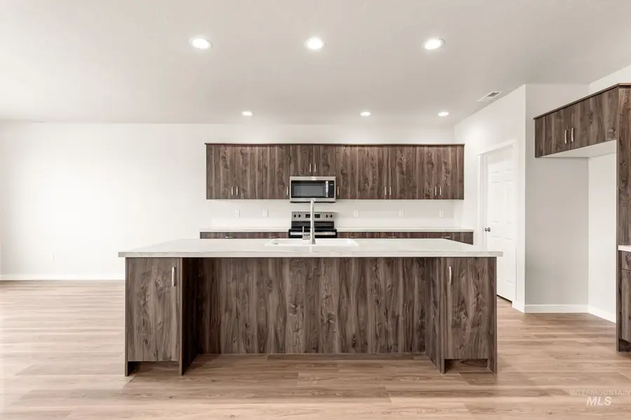 7048 E Amber Springs St, Nampa, ID 83687 - #3