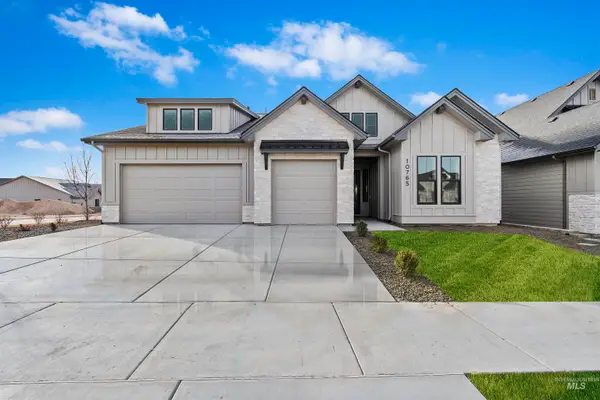 10667 W Lahinch Ln, Kuna, ID 83634