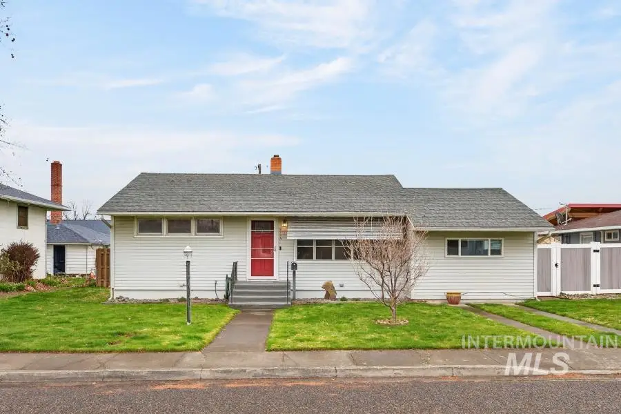 1115 5th Street, Clarkston, WA 99403 - #1