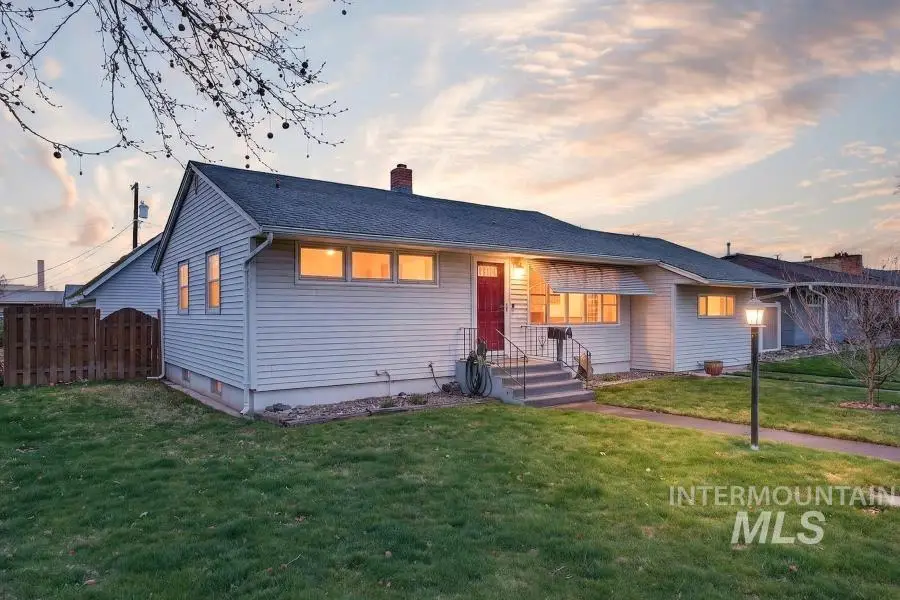 1115 5th Street, Clarkston, WA 99403 - #2