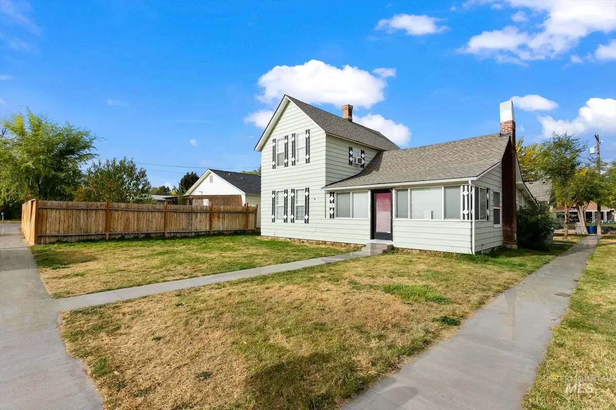 219 24th Ave S., Nampa, ID 83651 - #1
