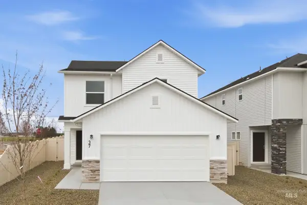 37 S Sweetgrass Ave, Nampa, ID 83651