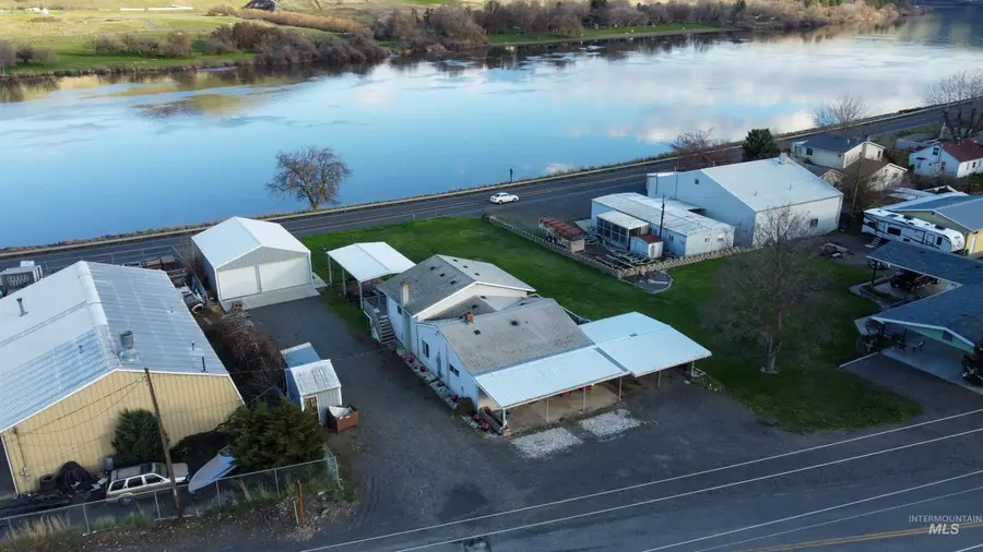 3015 Clemans Rd., Clarkston, WA 99403 - #2