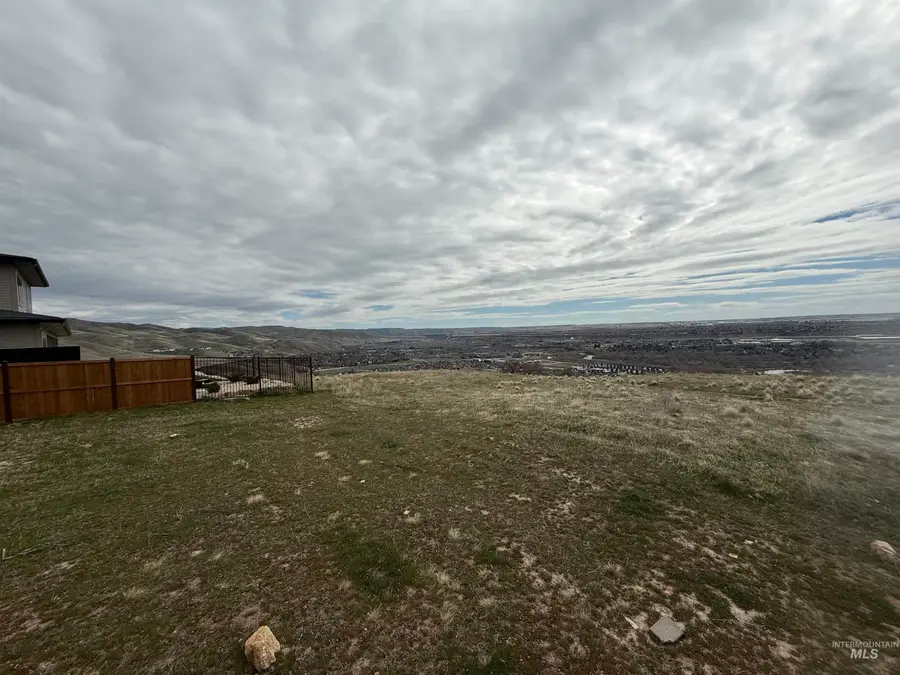 3569 E Interstellar Ct, Boise, ID 83712 - #2