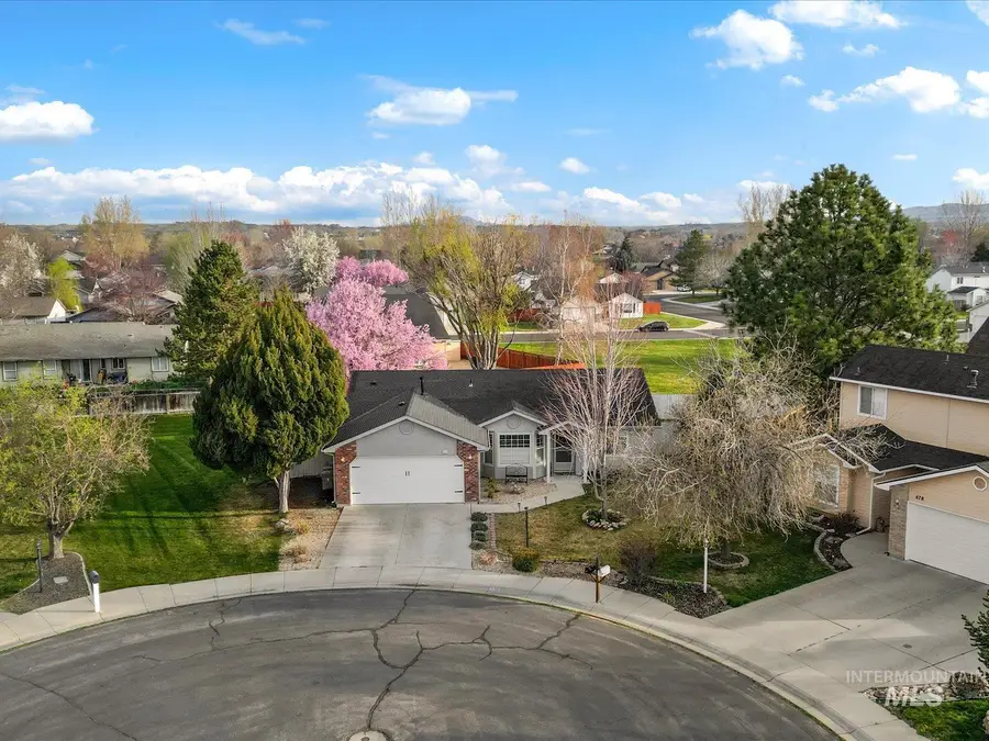 492 Procyon Place, Star, ID 83669 - #3