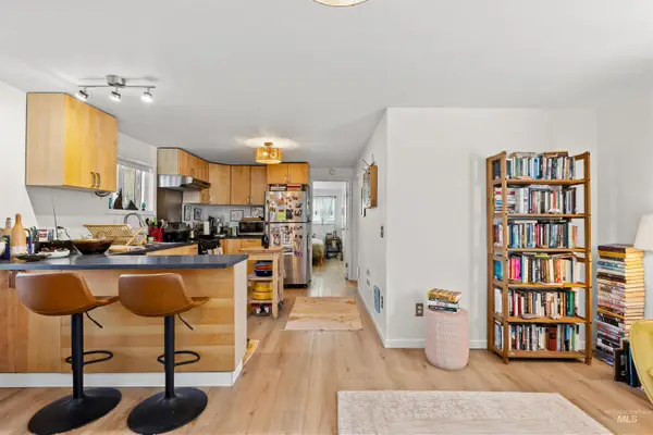 2417 W Hazel, Boise, ID 83702