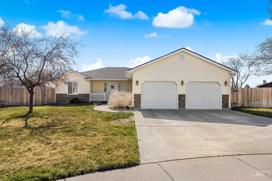 215 NE Rosa Court, Mountain Home, ID 83647 - #2