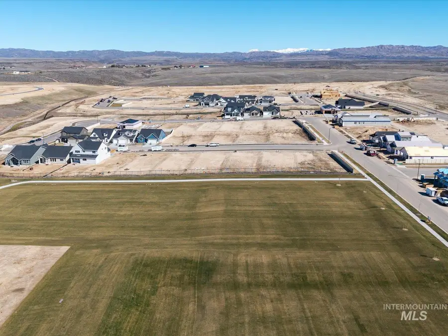 375 S Bumper Way, Boise, ID 83716 - #3