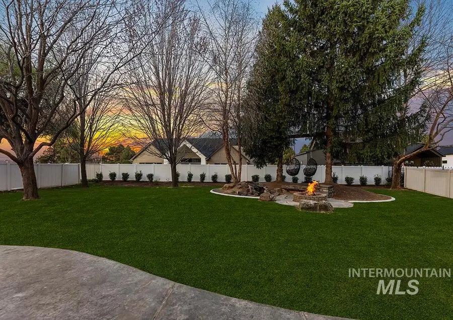 151 N Lost Canyon, Eagle, ID 83616 - #2