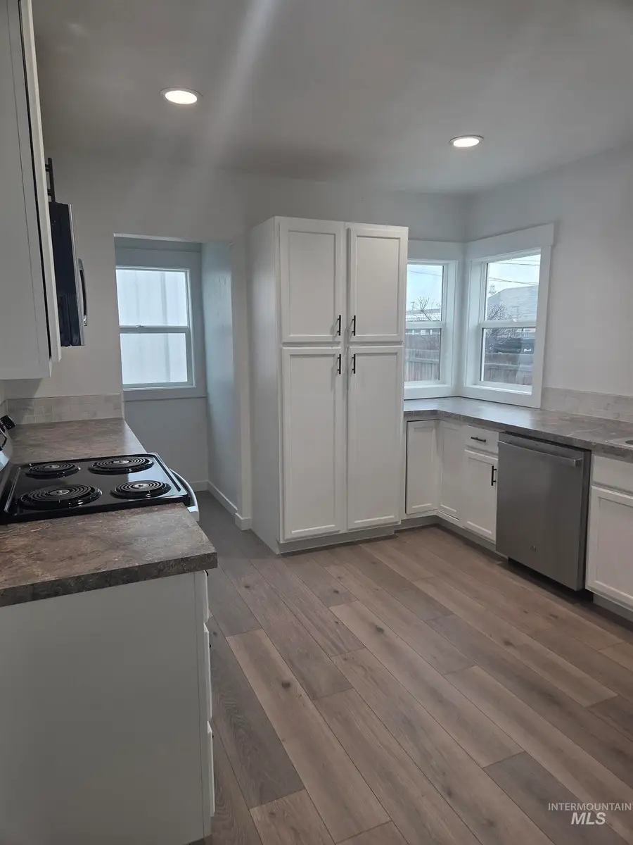 114 E Montana, Homedale, ID 83628 - #2