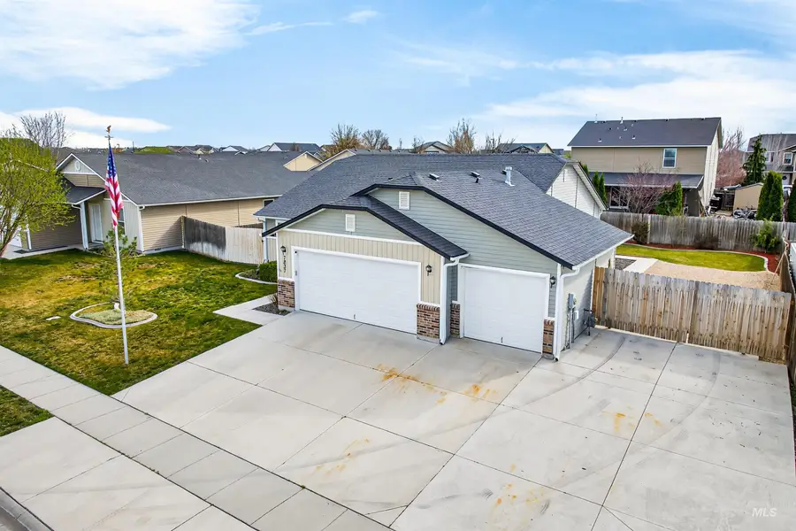 7837 E Bratton Dr, Nampa, ID 83687 - #2