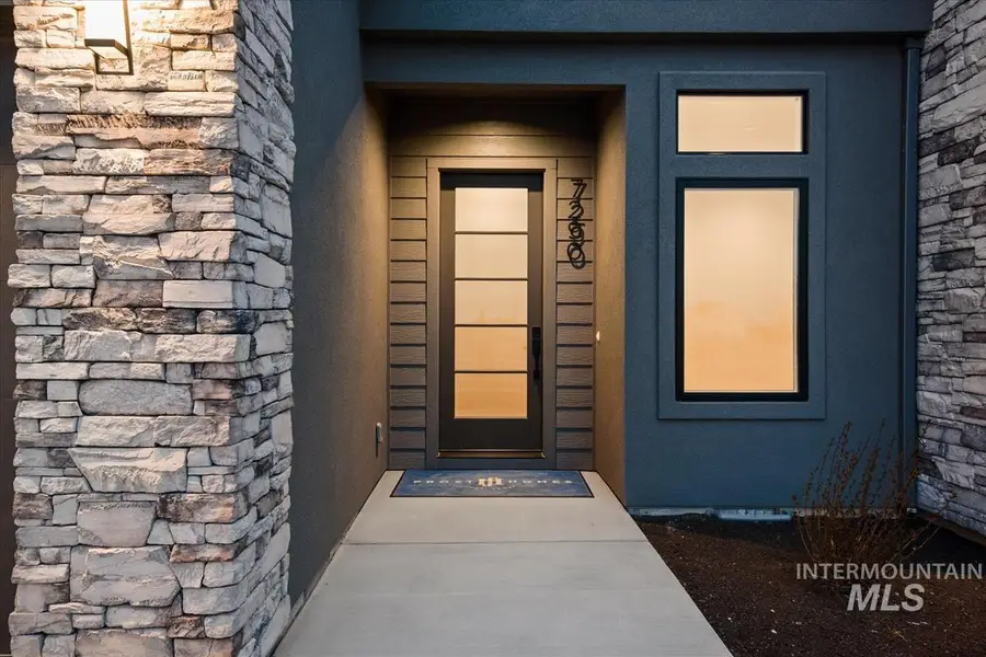 7290 W Bed Mill St, Eagle, ID 83616 - #2