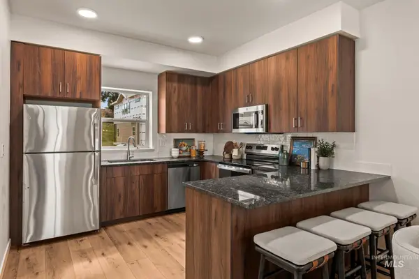 7439 W Swain Lane, Garden City, ID 83714