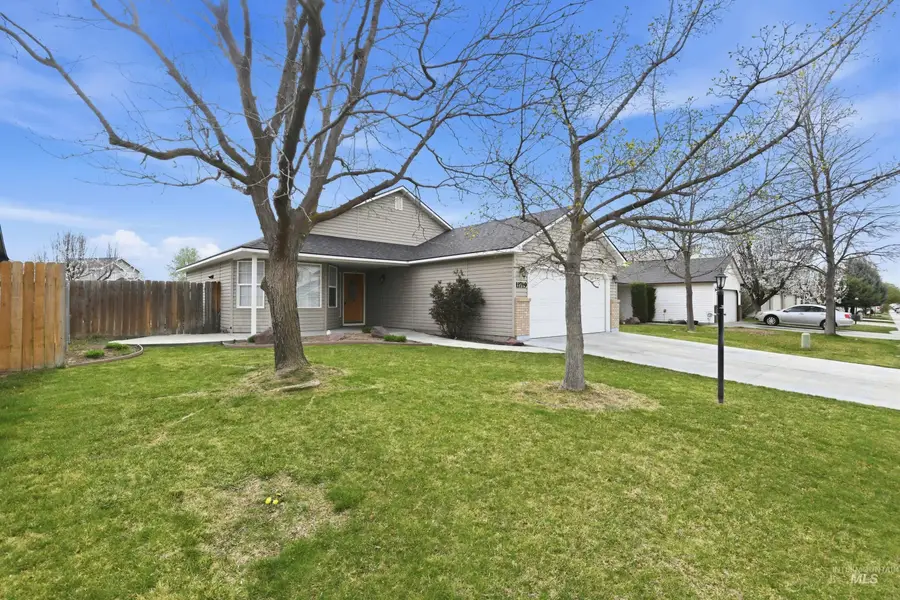 11719 W Huckleberry Dr, Nampa, ID 83651 - #2