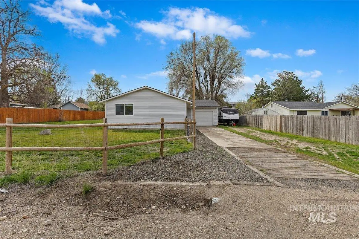 9191 Rolling Hills Ct, Nampa, ID 83686 - #1