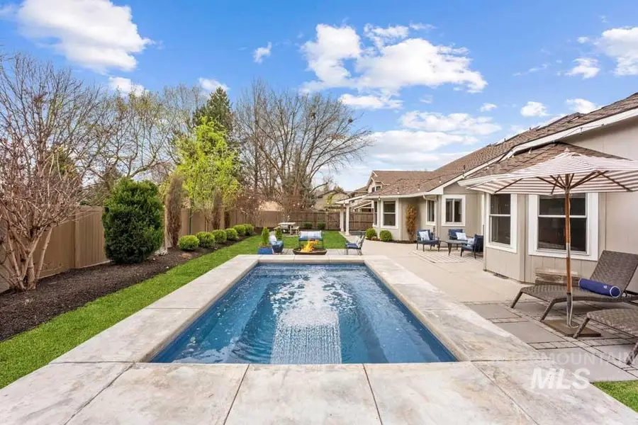 8051 W Burntree, Boise, ID 83704 - #2