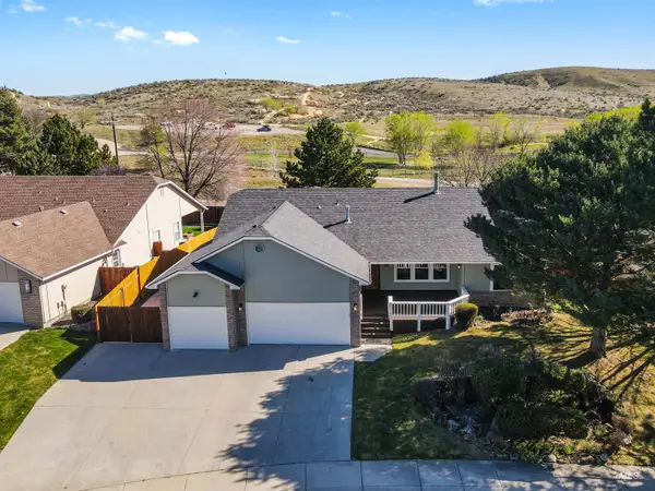 1700 N Trail Creek Way, Eagle, ID 83616