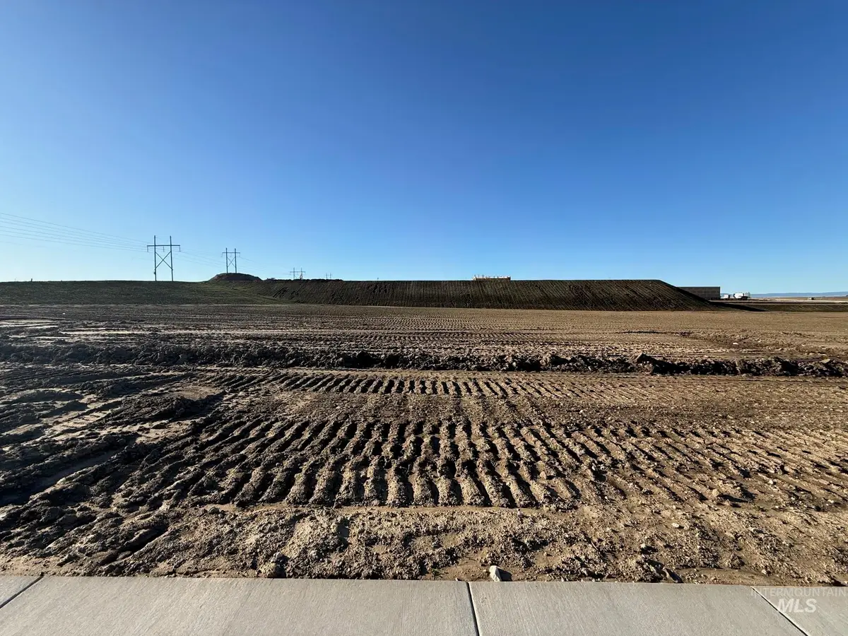 2340 Powers Ave, Lewiston, ID 83501 - #1